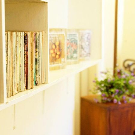 Charming Homestay By The Beach Dehiwala-Mount Lavinia Eksteriør bilde