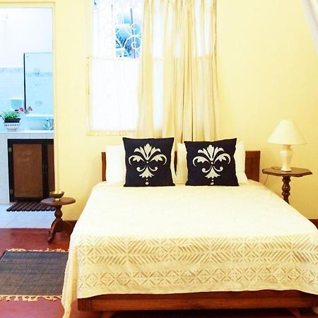 Charming Homestay By The Beach Dehiwala-Mount Lavinia Eksteriør bilde