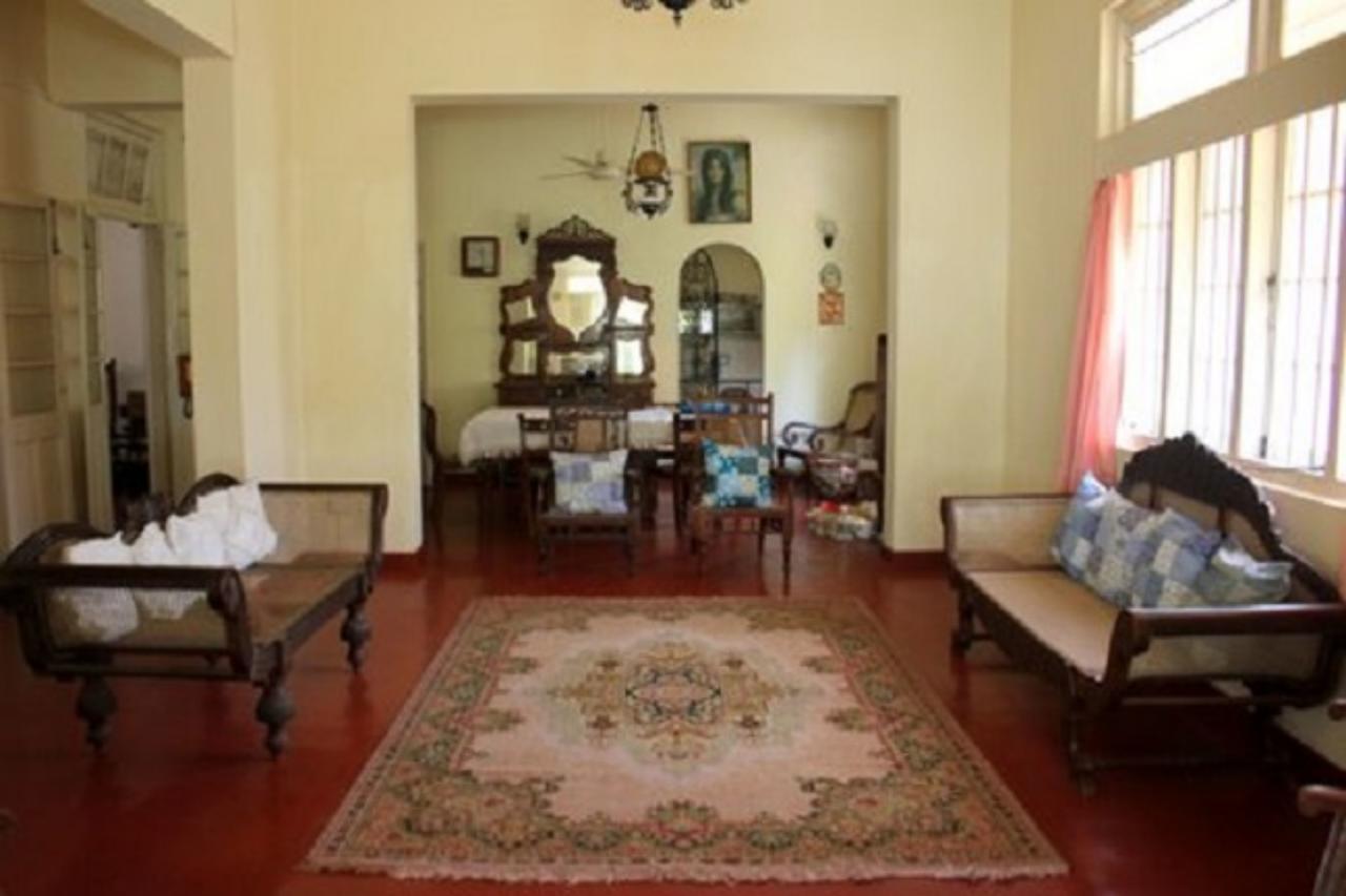 Charming Homestay By The Beach Dehiwala-Mount Lavinia Eksteriør bilde
