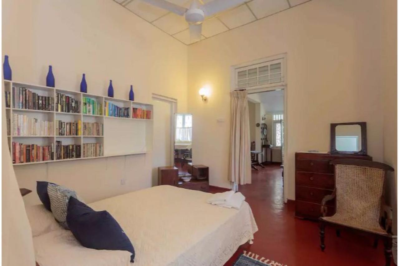 Charming Homestay By The Beach Dehiwala-Mount Lavinia Eksteriør bilde