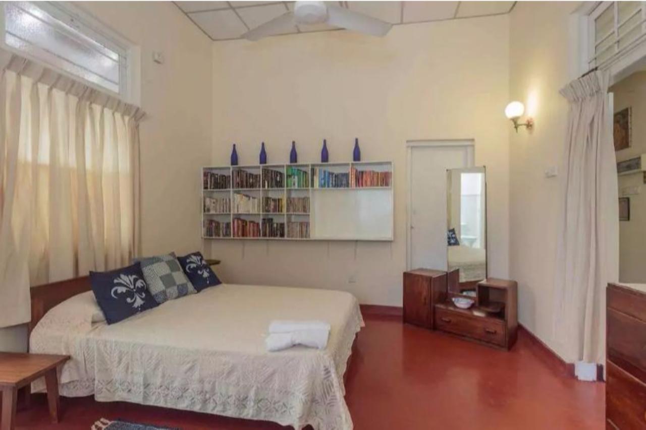 Charming Homestay By The Beach Dehiwala-Mount Lavinia Eksteriør bilde