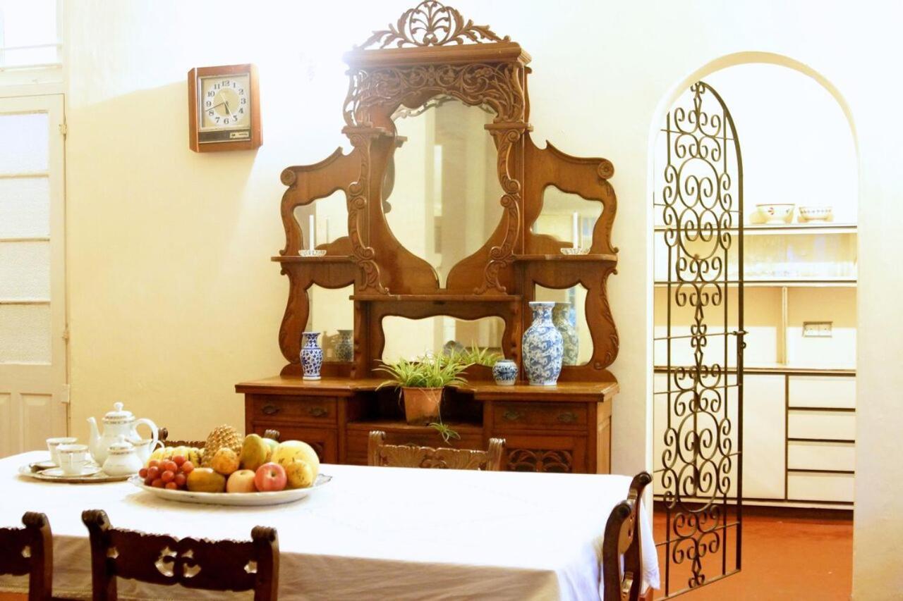Charming Homestay By The Beach Dehiwala-Mount Lavinia Eksteriør bilde