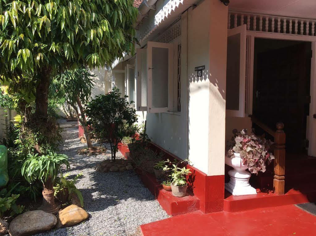 Charming Homestay By The Beach Dehiwala-Mount Lavinia Eksteriør bilde